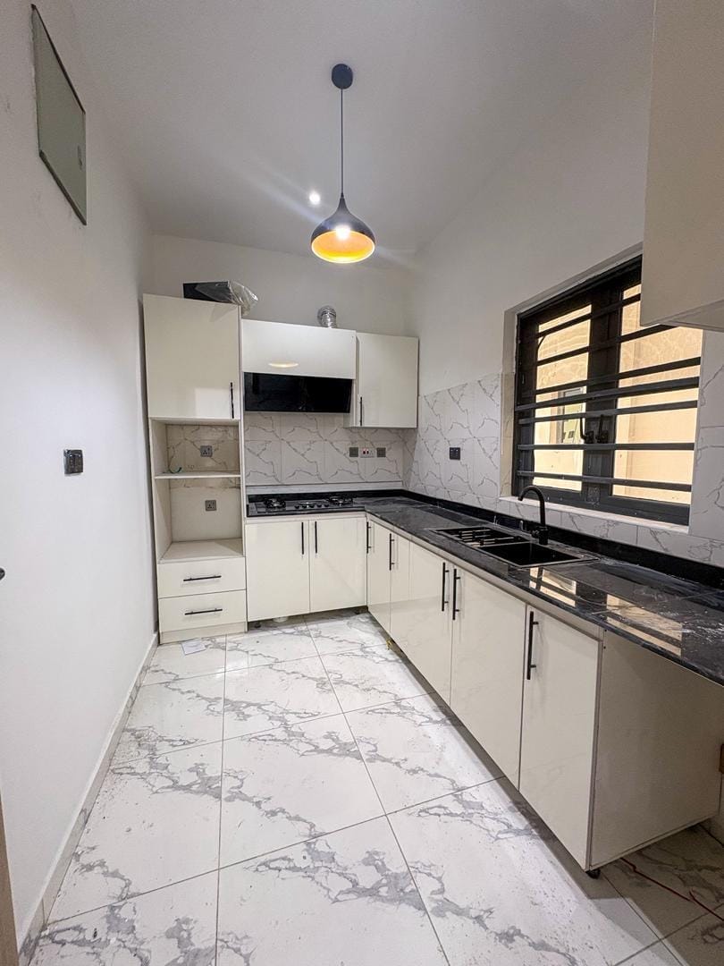 Luxury 2-Bedroom Apartment, Chevron Toll Gate, Lekki — photo 4