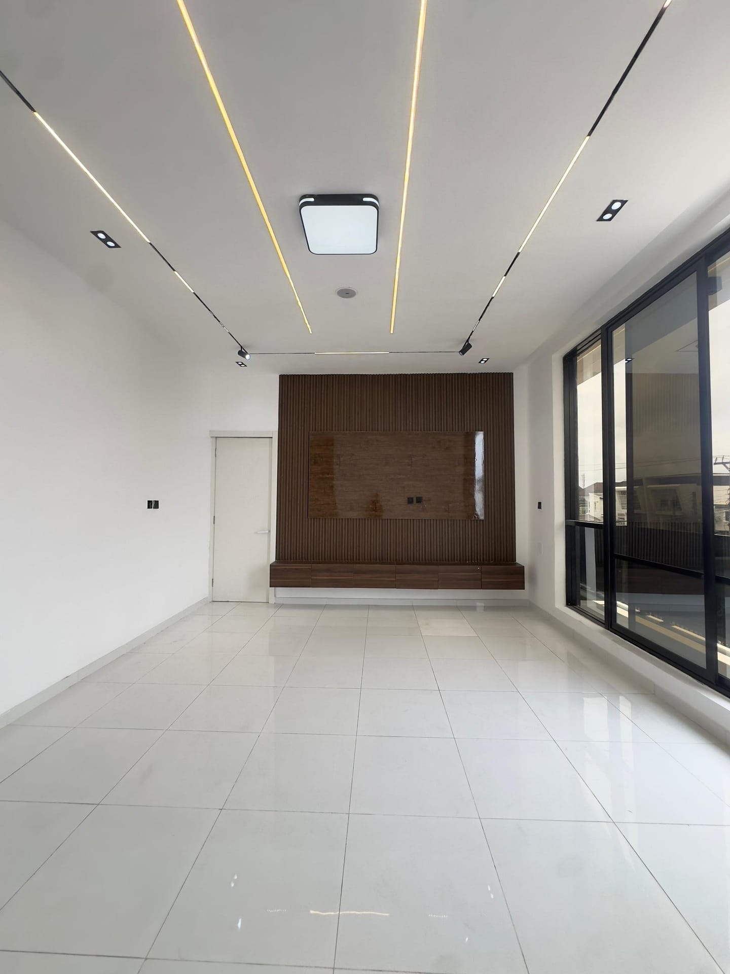4 & 5 Bedroom Fully Detached Duplex with BQ, Ajah, Lekki — photo 3