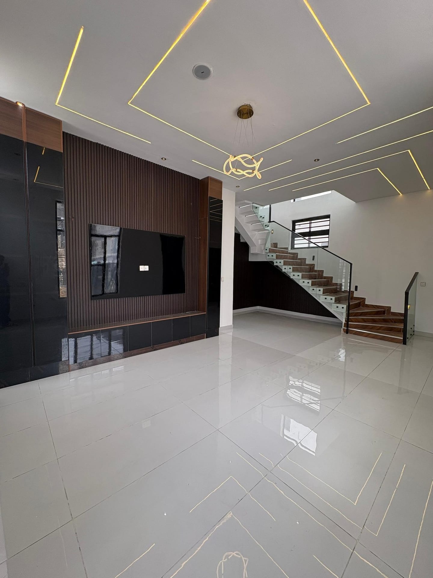 4-Bedroom Fully Detached Duplex with BQ, Ajah, Lekki — photo 6