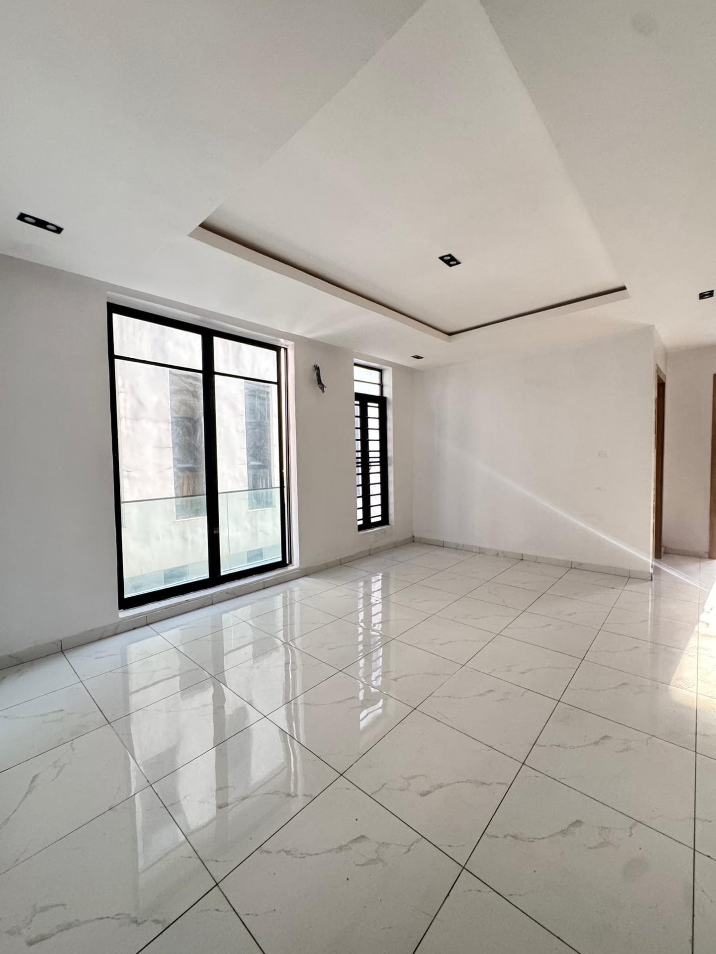 5-Bedroom Fully Detached Duplex, Ajah — photo 2
