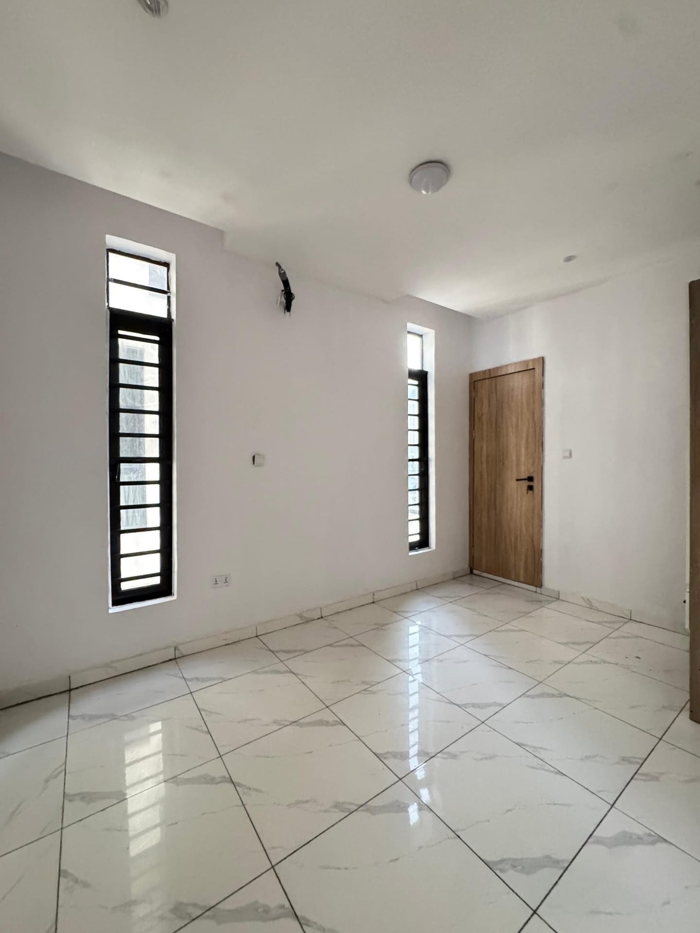 5-Bedroom Fully Detached Duplex, Ajah — photo 3