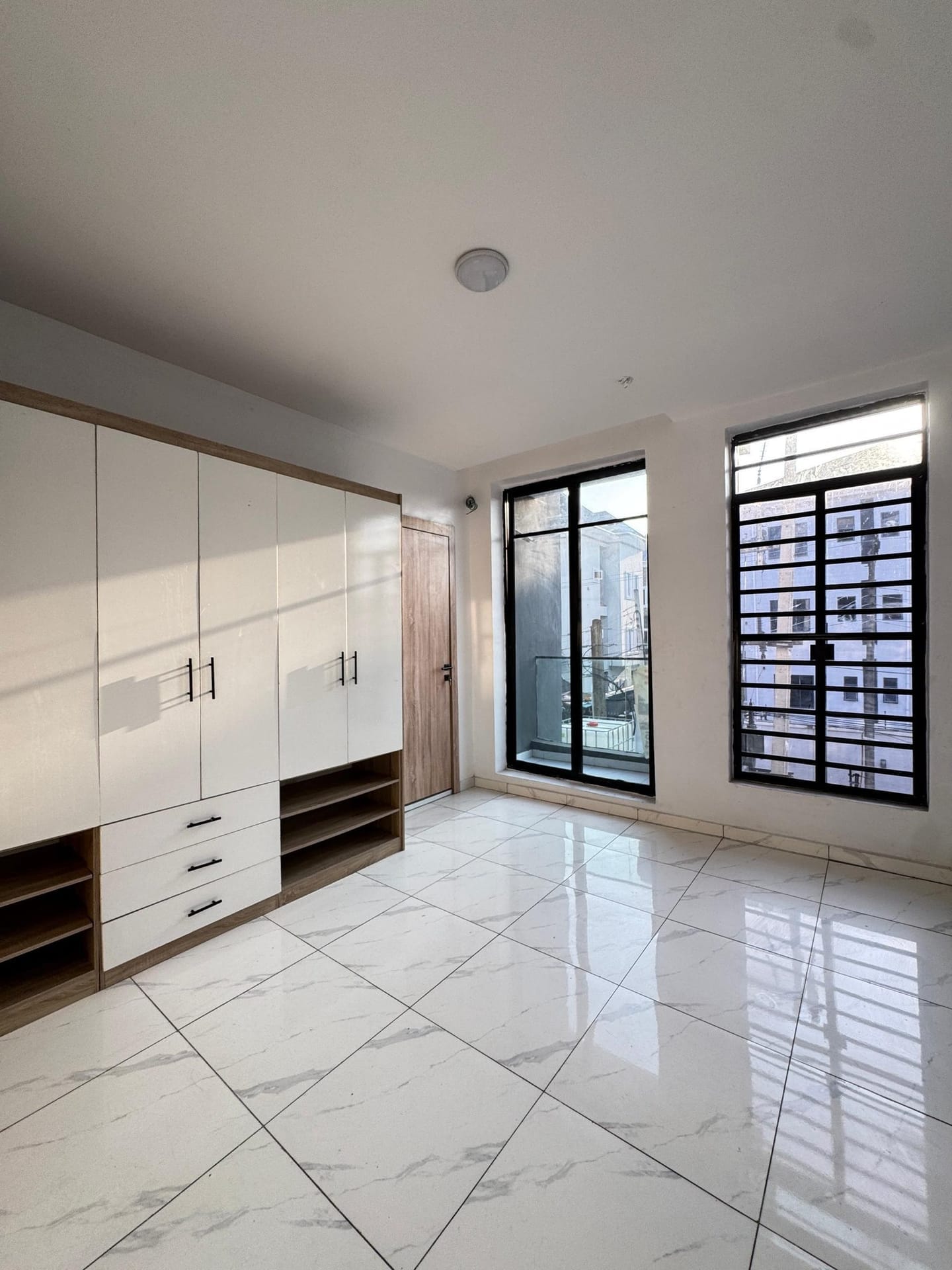 5-Bedroom Fully Detached Duplex, Ajah — photo 4