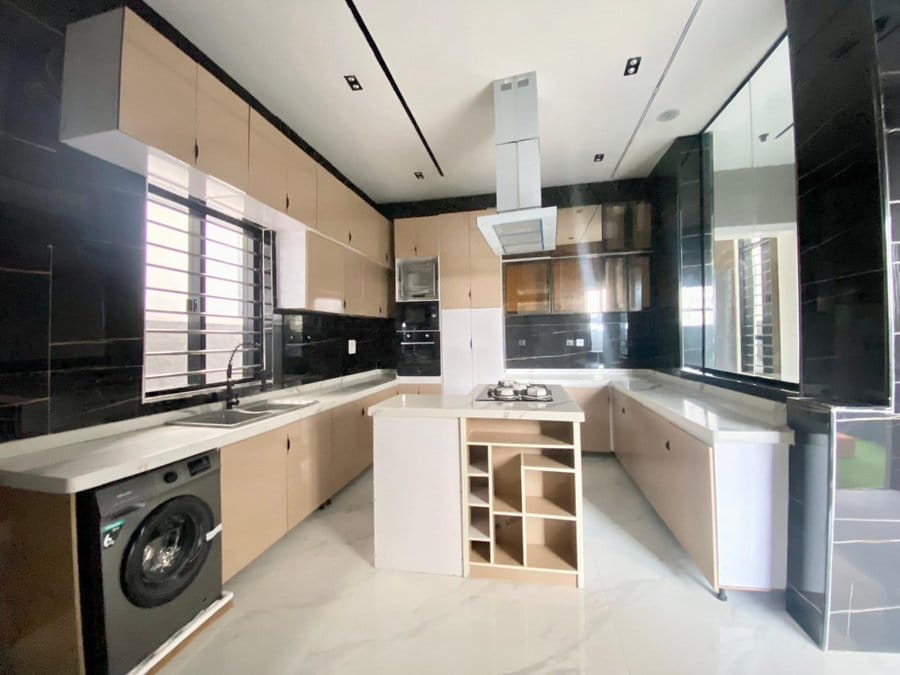 5-Bedroom Fully Detached Duplex with Pool, Ajah, Lekki — photo 5