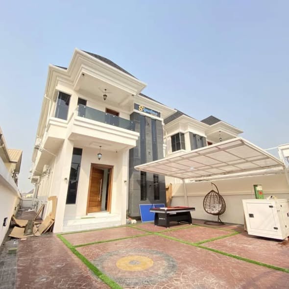 5-Bedroom Fully Detached Duplex with BQ, Chevron Drive, Lekki — main photo