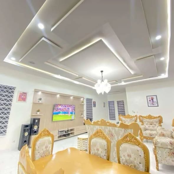 5-Bedroom Fully Detached Duplex with BQ, Chevron Drive, Lekki — All photos 2