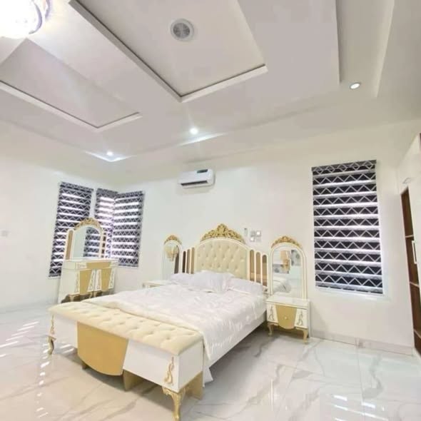 5-Bedroom Fully Detached Duplex with BQ, Chevron Drive, Lekki — All photos 3