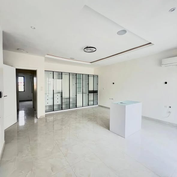 Luxury 5-Bedroom Terrace with BQ, Parkview, Ikoyi — All photos 5