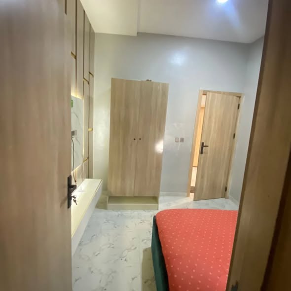 Furnished Semi-Master Room, Orchid Road, Lekki — All photos 5
